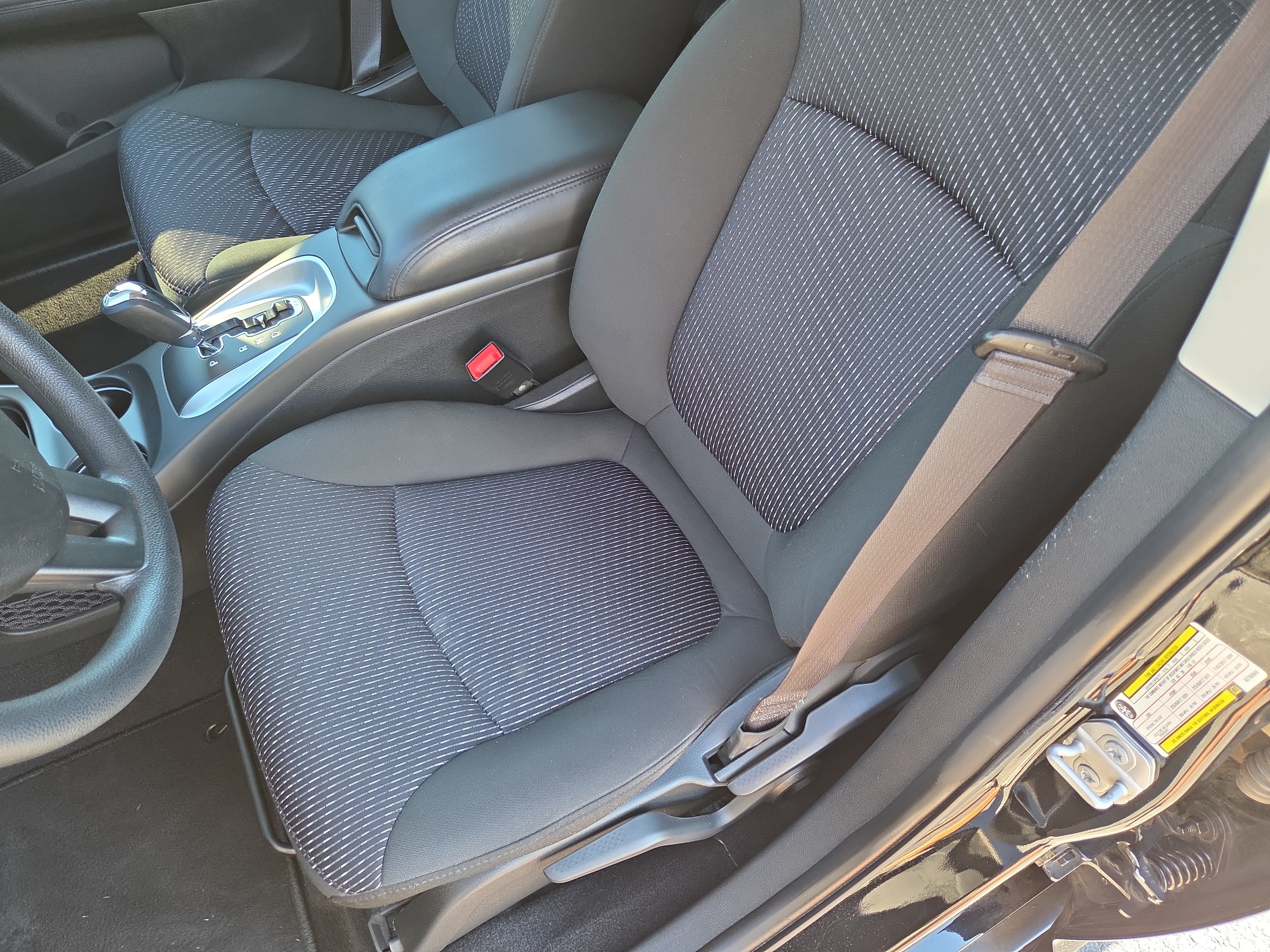 Used 2019 Dodge Journey SE FWD image 14