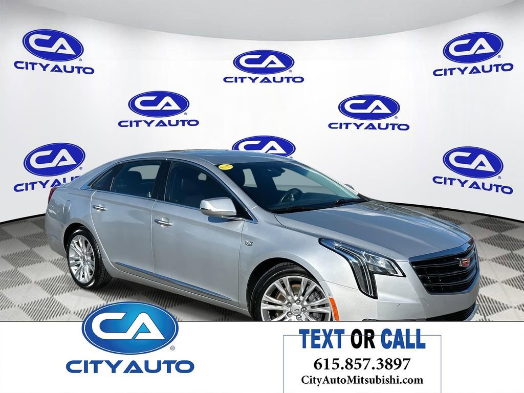 Used 2018 Cadillac XTS Luxury FWD image 2