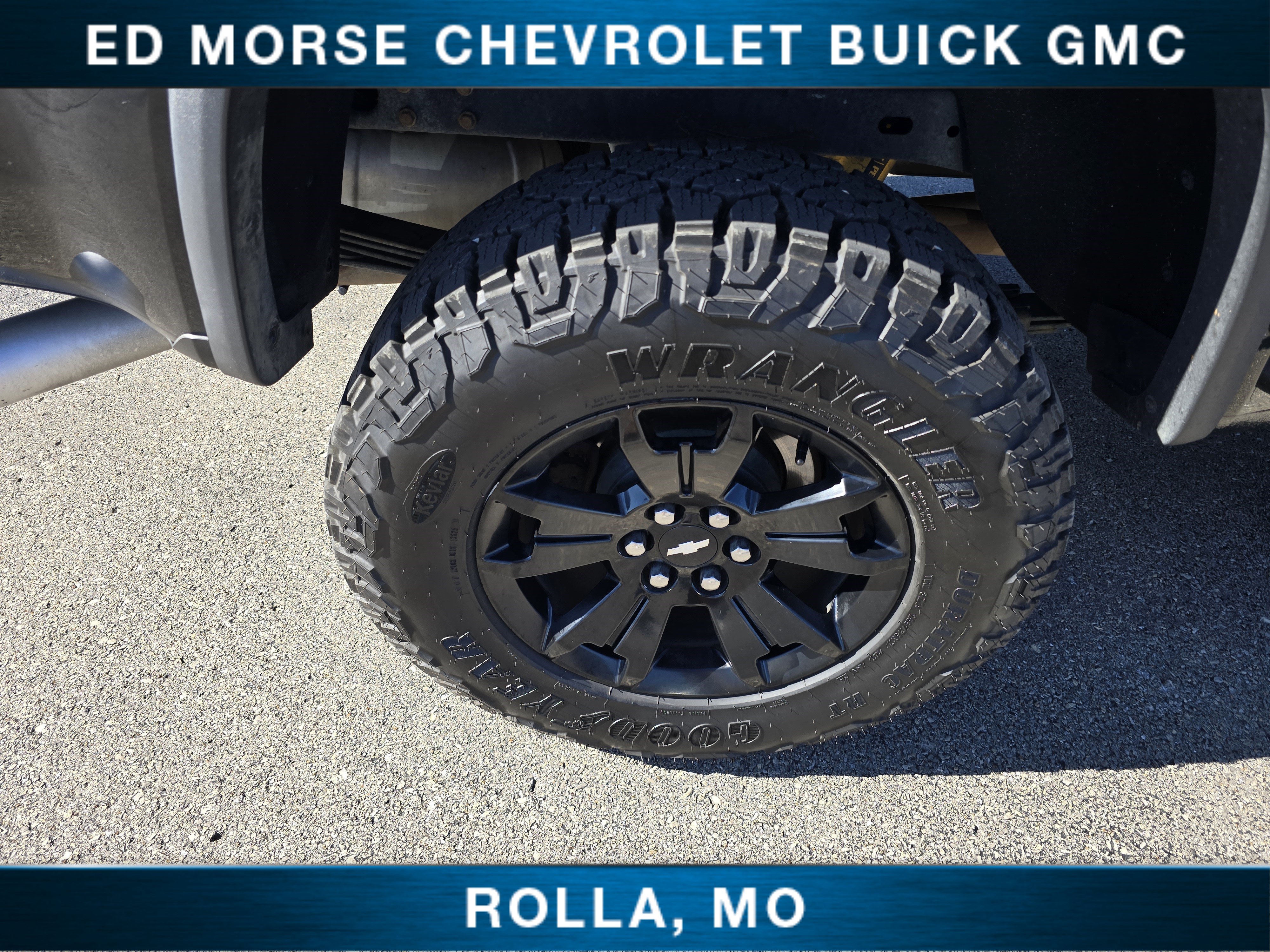 Certified 2019 Chevrolet Colorado ZR2 w/ ZR2 Midnight Special Edition AWD/4WD image 11