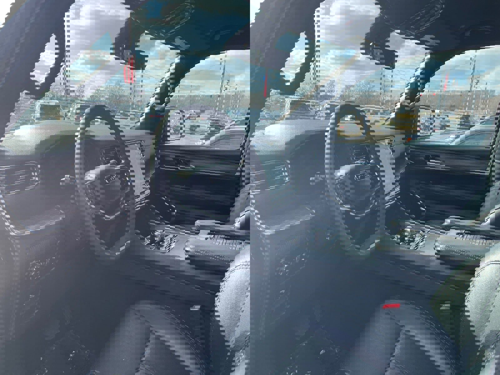 Used 2024 Jeep Wagoneer Series II image 7