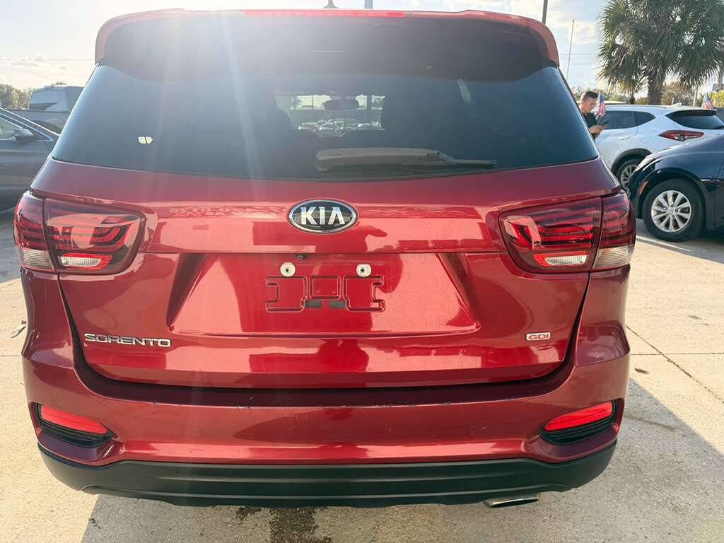 Used 2020 Kia Sorento LX FWD image 6