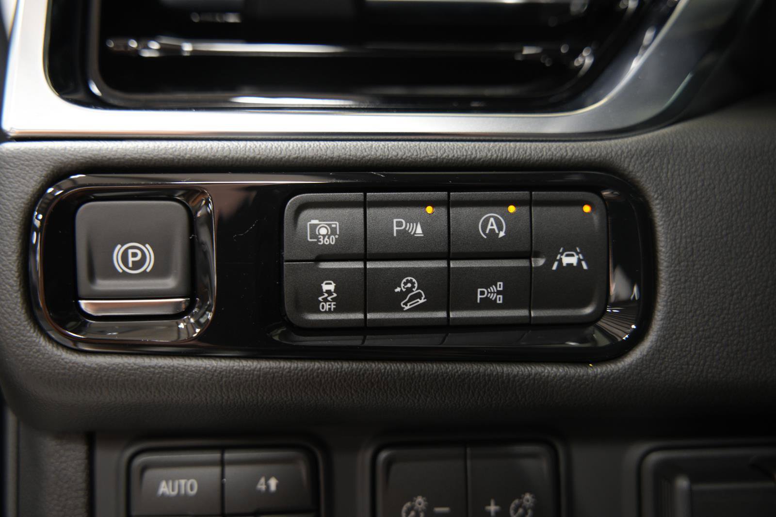 New 2026 GMC Yukon XL Elevation w/ Elevation Premium Package AWD/4WD image 33