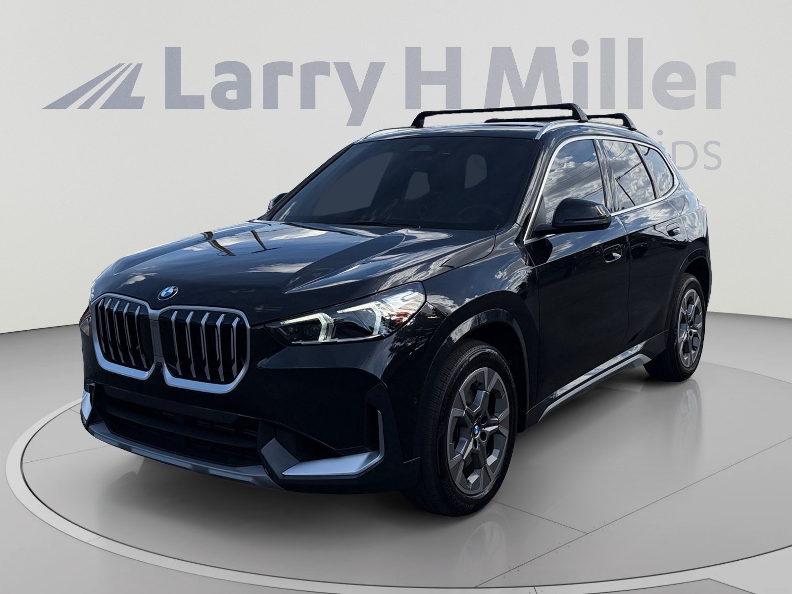 Used 2025 BMW X1 xDrive28i w/ Technology Package