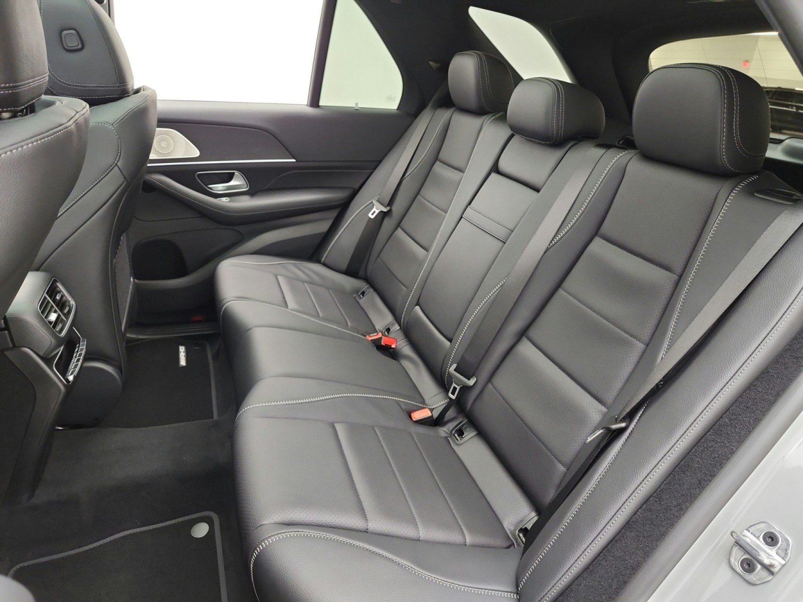 New 2027 Mercedes-Benz GLE 450 4MATIC image 11