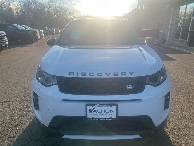 Used 2025 Land Rover Discovery Sport Dynamic SE image 2