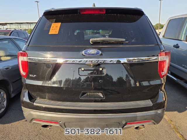 Used 2018 Ford Explorer XLT FWD image 3