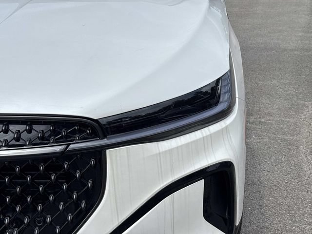 New 2026 Lincoln Nautilus Premier w/ Jet Appearance Package AWD/4WD image 10