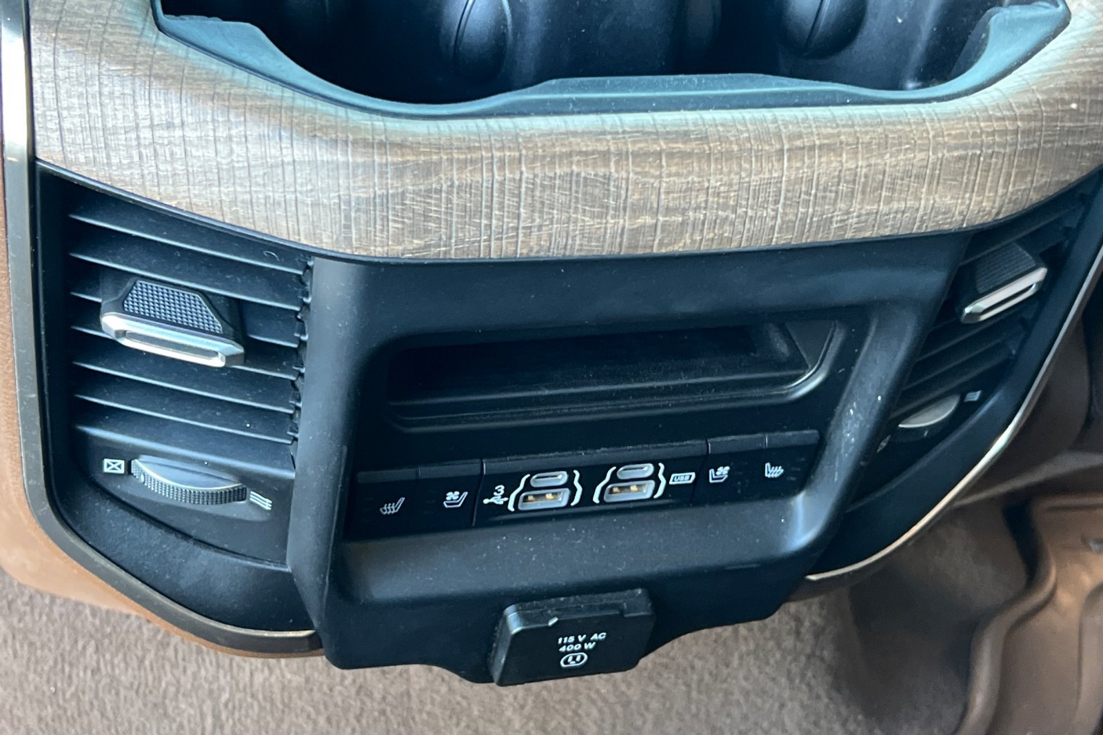 Used 2020 RAM 1500 Limited RWD image 38