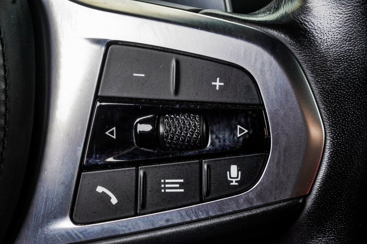 Used 2020 BMW Z4 sDrive30i w/ Executive Package image 28