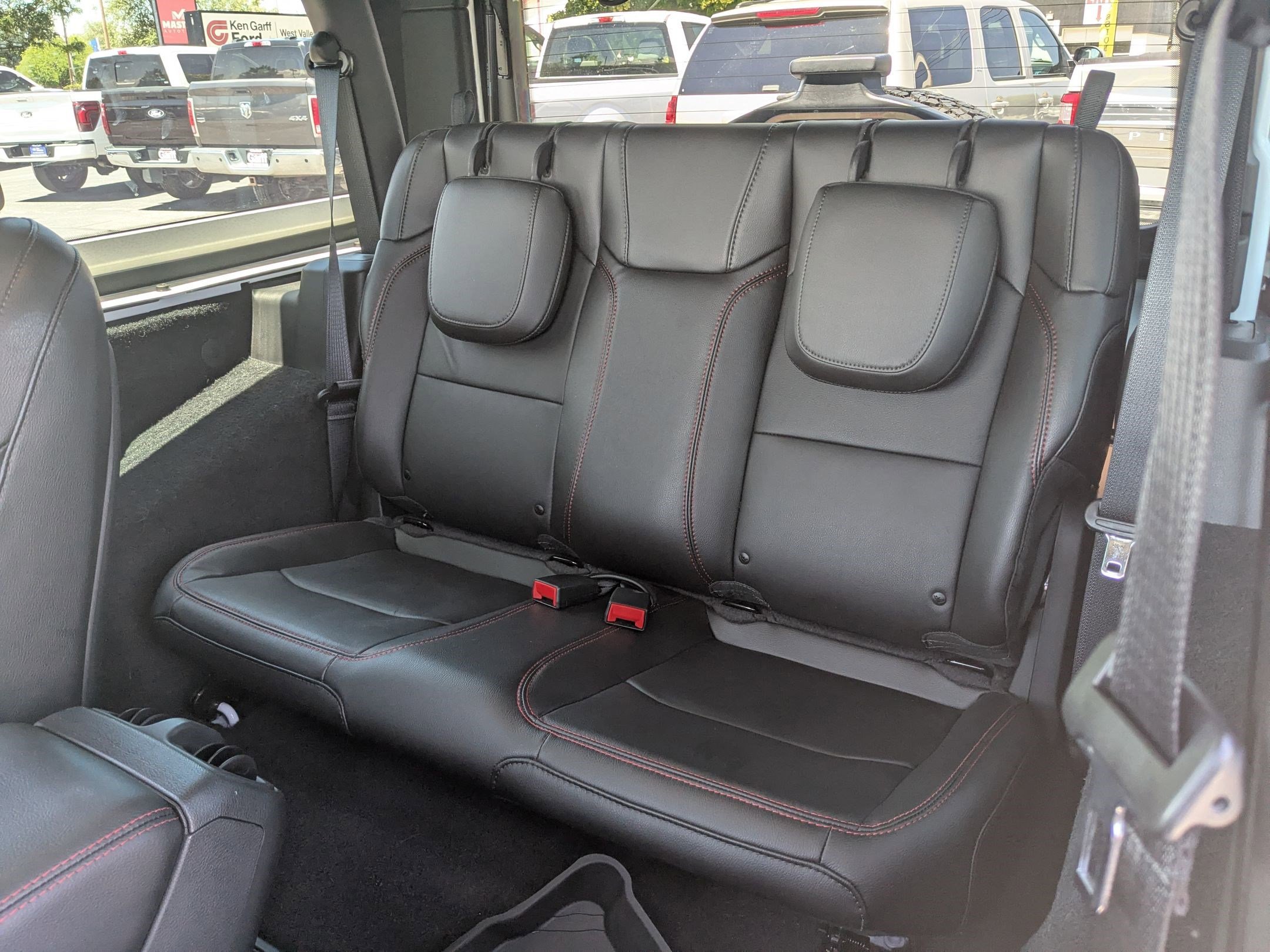 Used 2021 Jeep Wrangler Rubicon AWD/4WD image 28