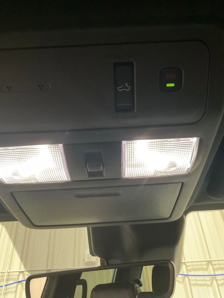 Used 2025 Nissan Frontier PRO-4X w/ Pro Premium Package image 23