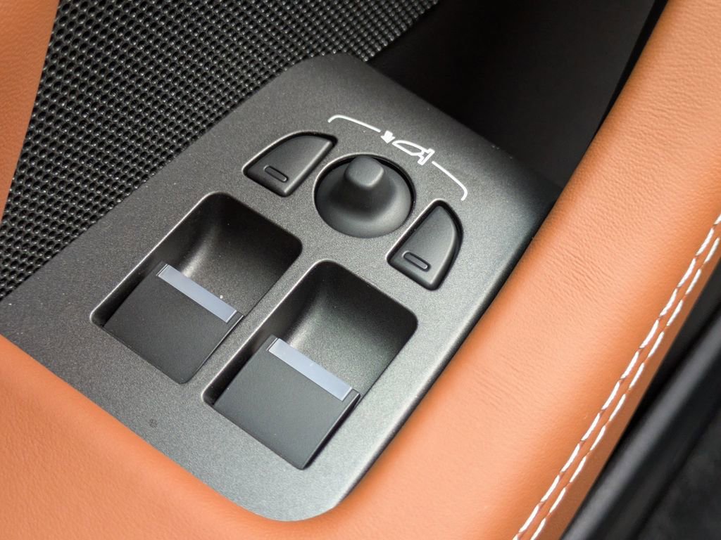 New 2024 Jaguar F-TYPE R image 21