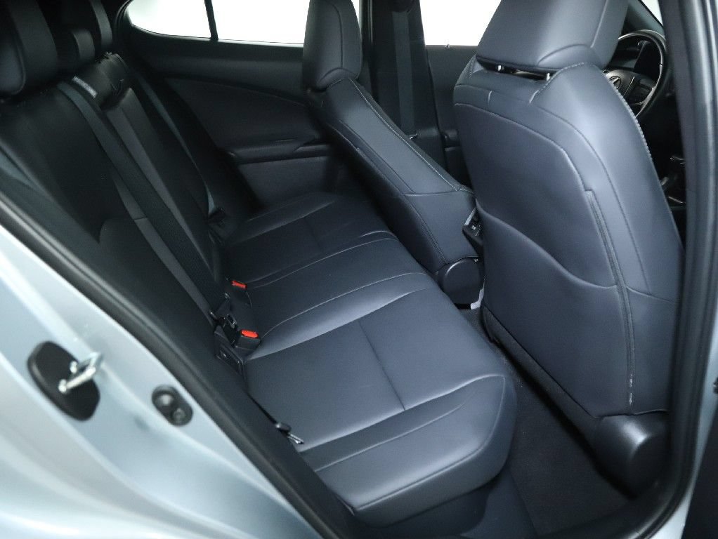 Used 2024 Lexus UX 250h AWD image 30