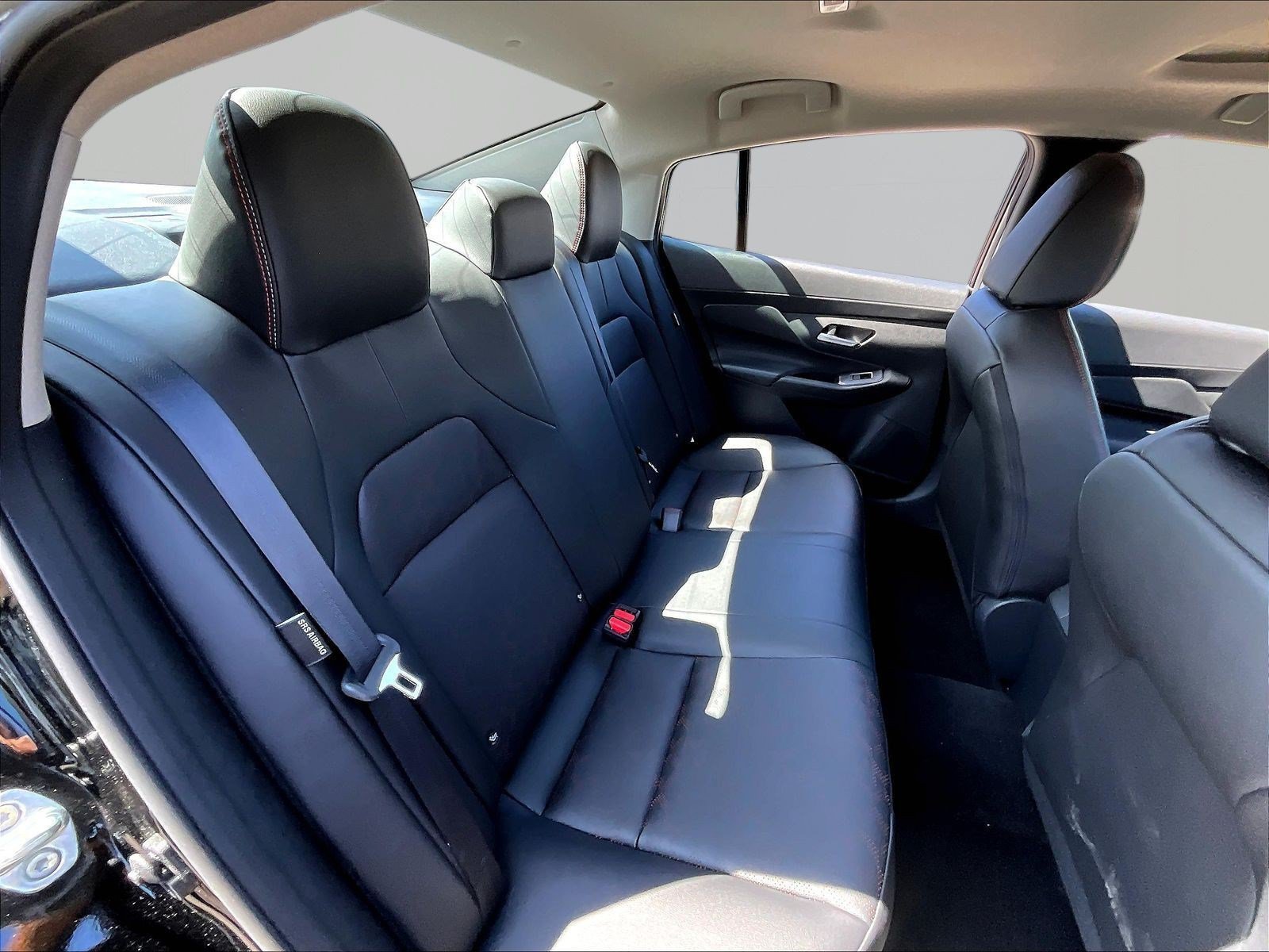 New 2027 Nissan Sentra SR w/ SR Premium Package FWD image 20
