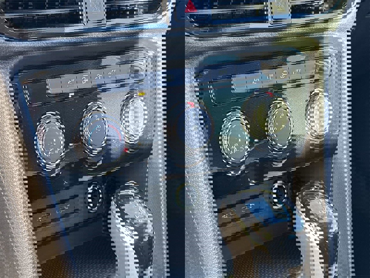 New 2026 Volkswagen Taos S image 24