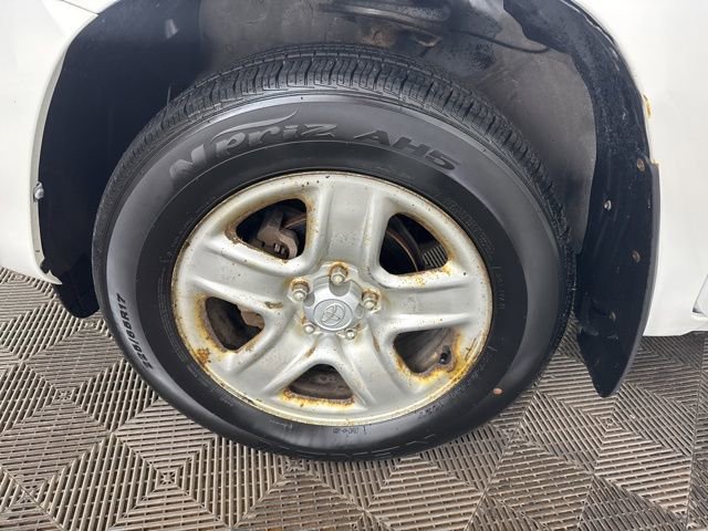 Used 2012 Toyota RAV4 4WD image 34