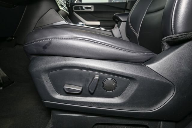 Used 2023 Ford Explorer XLT w/ Equipment Group 202A image 37