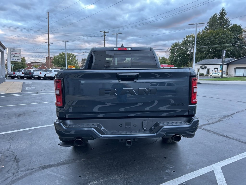 New 2026 RAM 1500 4x4 Crew Cab image 4