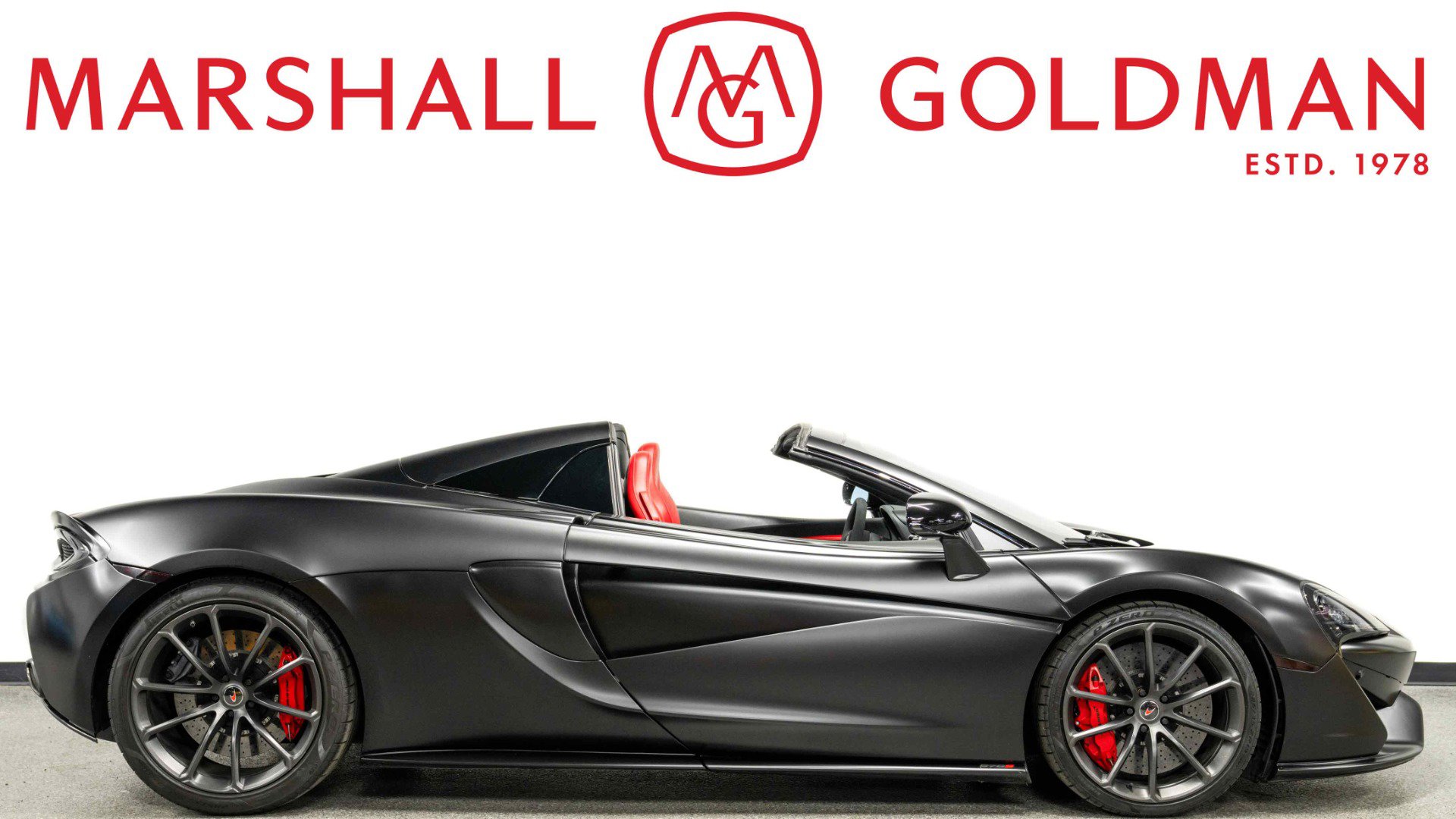 Used 2018 McLaren 570S Spider image 39