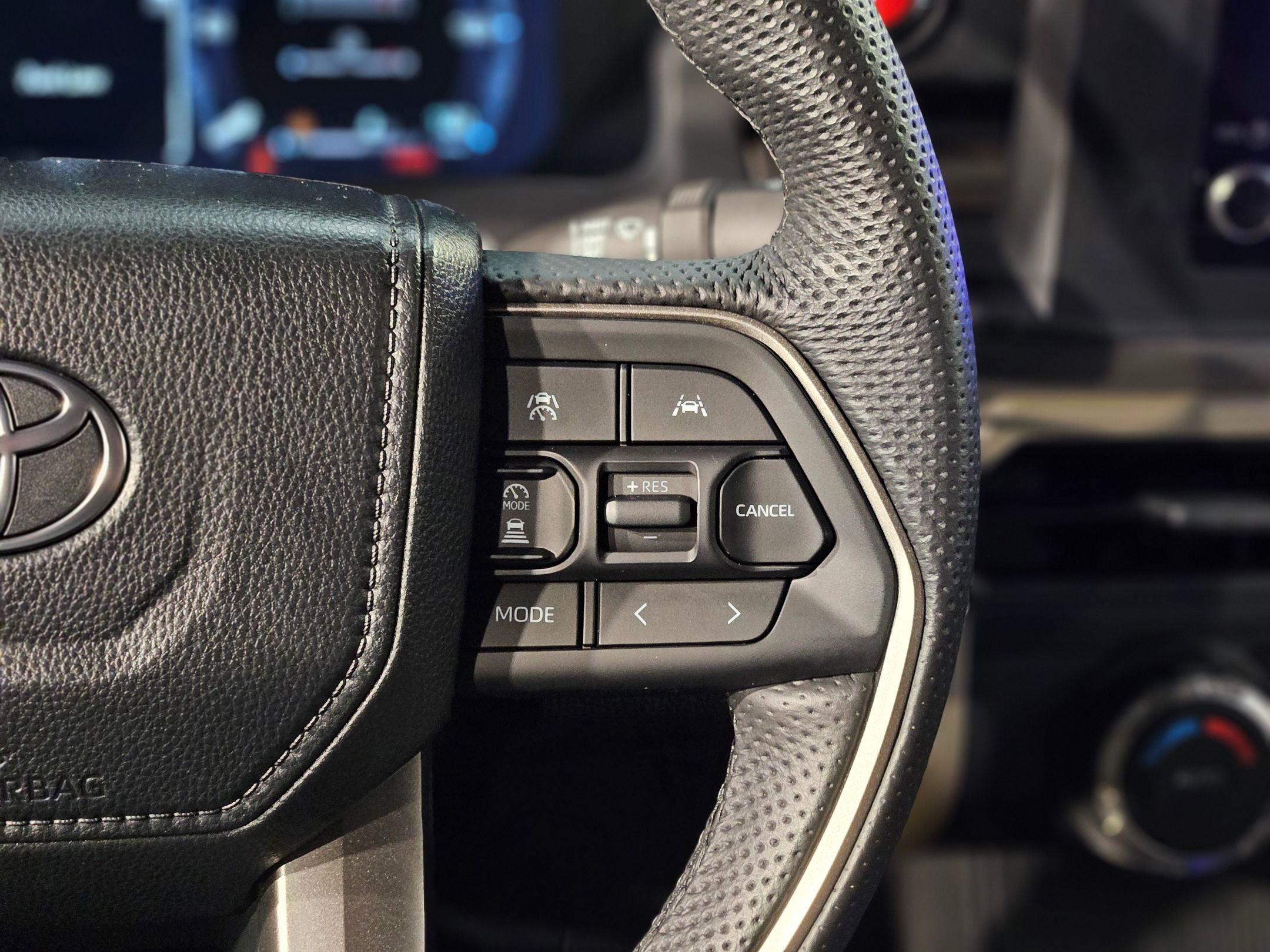 Used 2024 Toyota Tacoma TRD Sport image 28