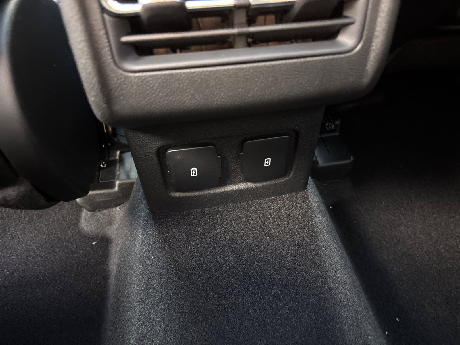 New 2026 Lincoln Corsair Reserve image 33