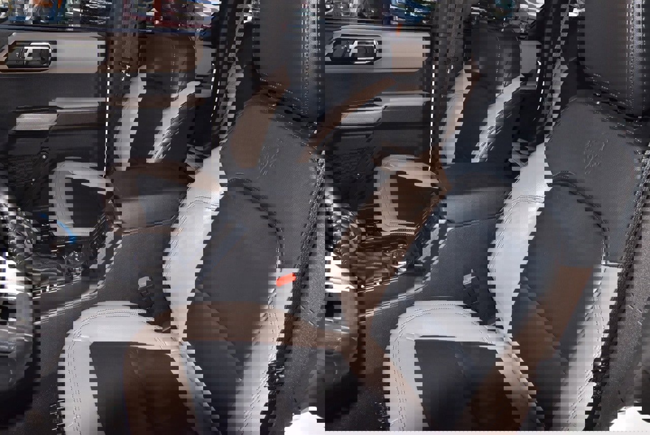 Certified 2023 Ford Bronco Wildtrak image 39