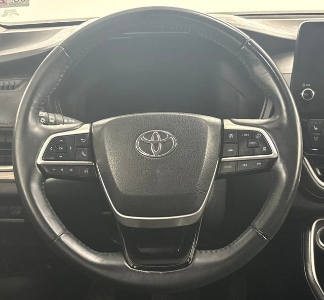 Used 2024 Toyota Grand Highlander Limited image 28