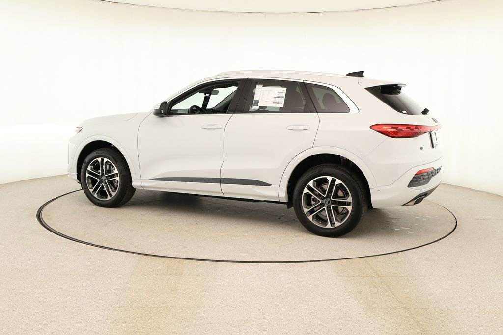 New 2025 Audi Q5 Premium image 3