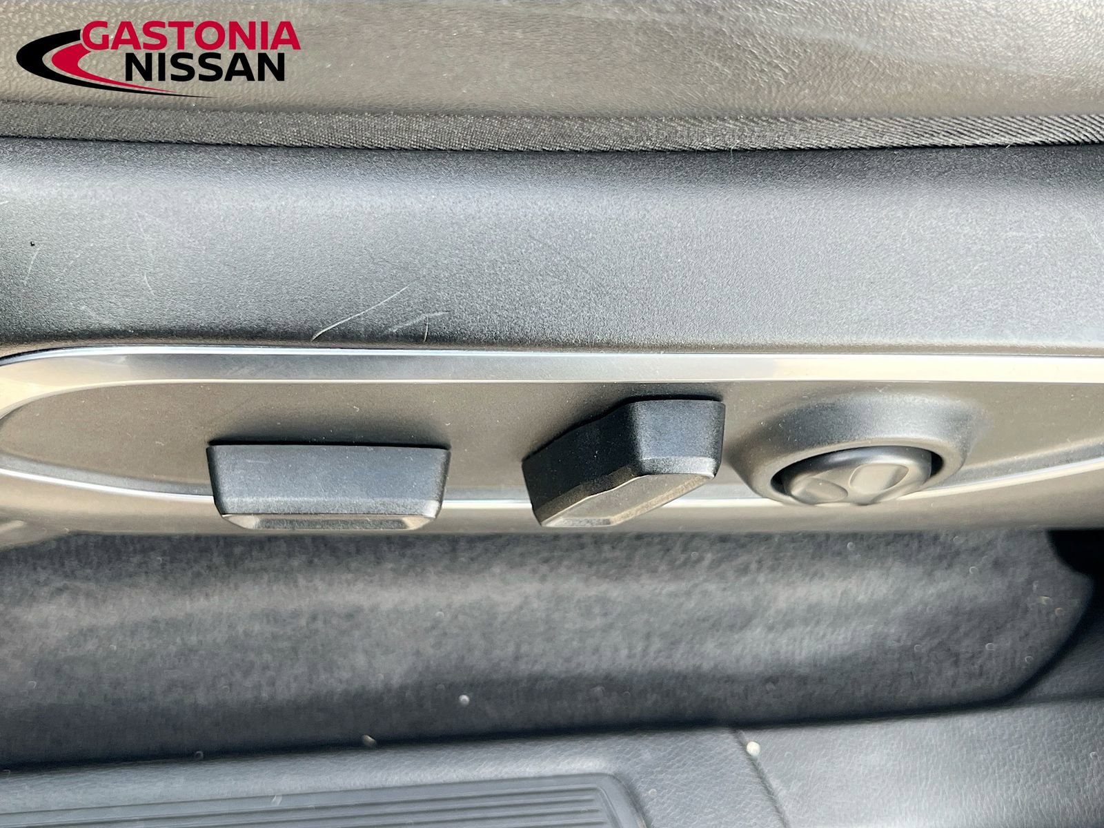 Used 2024 Jeep Wagoneer L Series II w/ Flexible Seating Group image 26