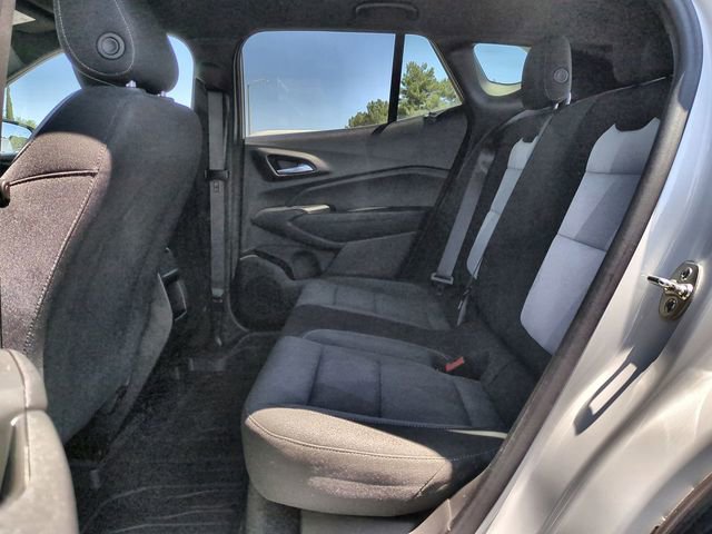 Used 2024 Chevrolet Trax RS w/ Driver Confidence Package FWD image 28
