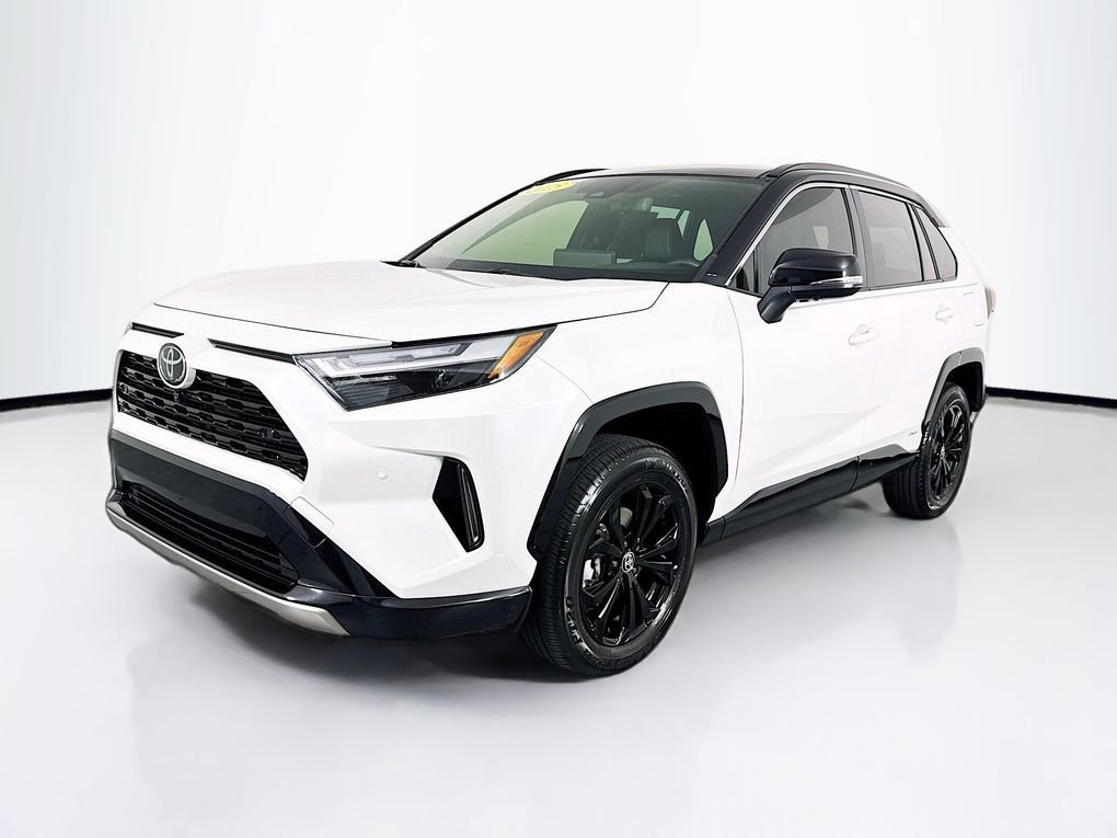Used 2025 Toyota RAV4 XSE w/ Advanced Technology Package image 3