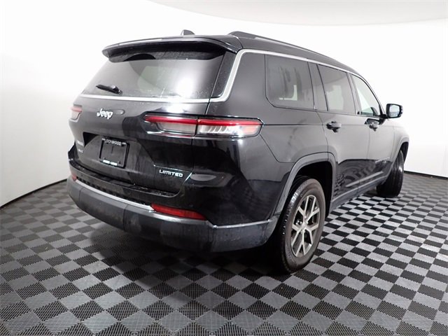 Used 2023 Jeep Grand Cherokee L Limited image 19