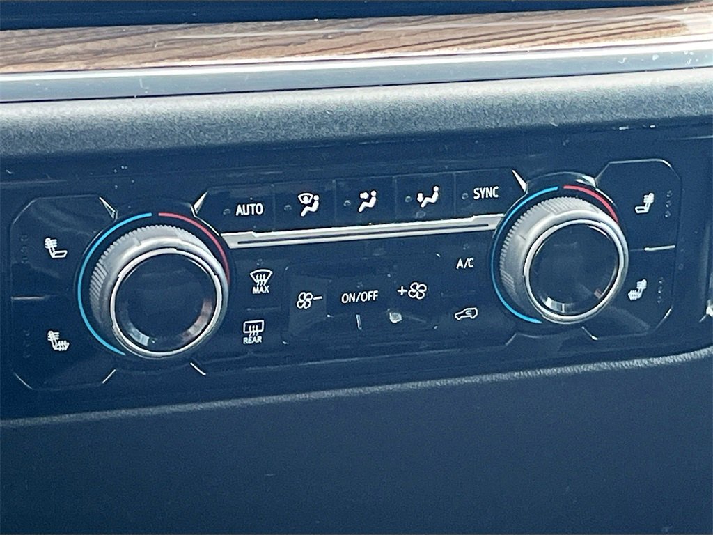 Used 2023 Chevrolet Silverado 1500 RST w/ Z71 Off-Road Package image 16