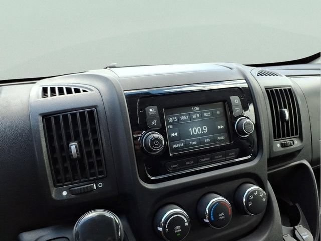 Used 2018 RAM ProMaster 2500 FWD image 24