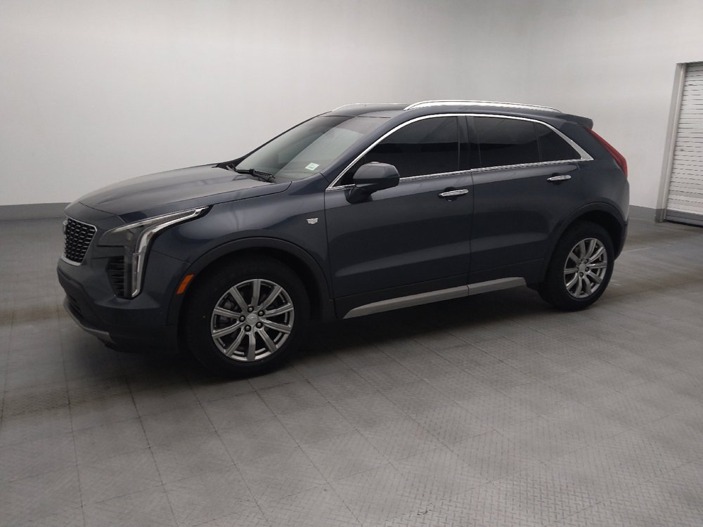 Used 2019 Cadillac XT4 Premium Luxury w/ Cold Weather Package AWD/4WD image 2