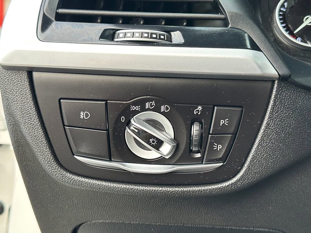 Used 2019 BMW X3 xDrive30i w/ Convenience Package AWD/4WD image 26