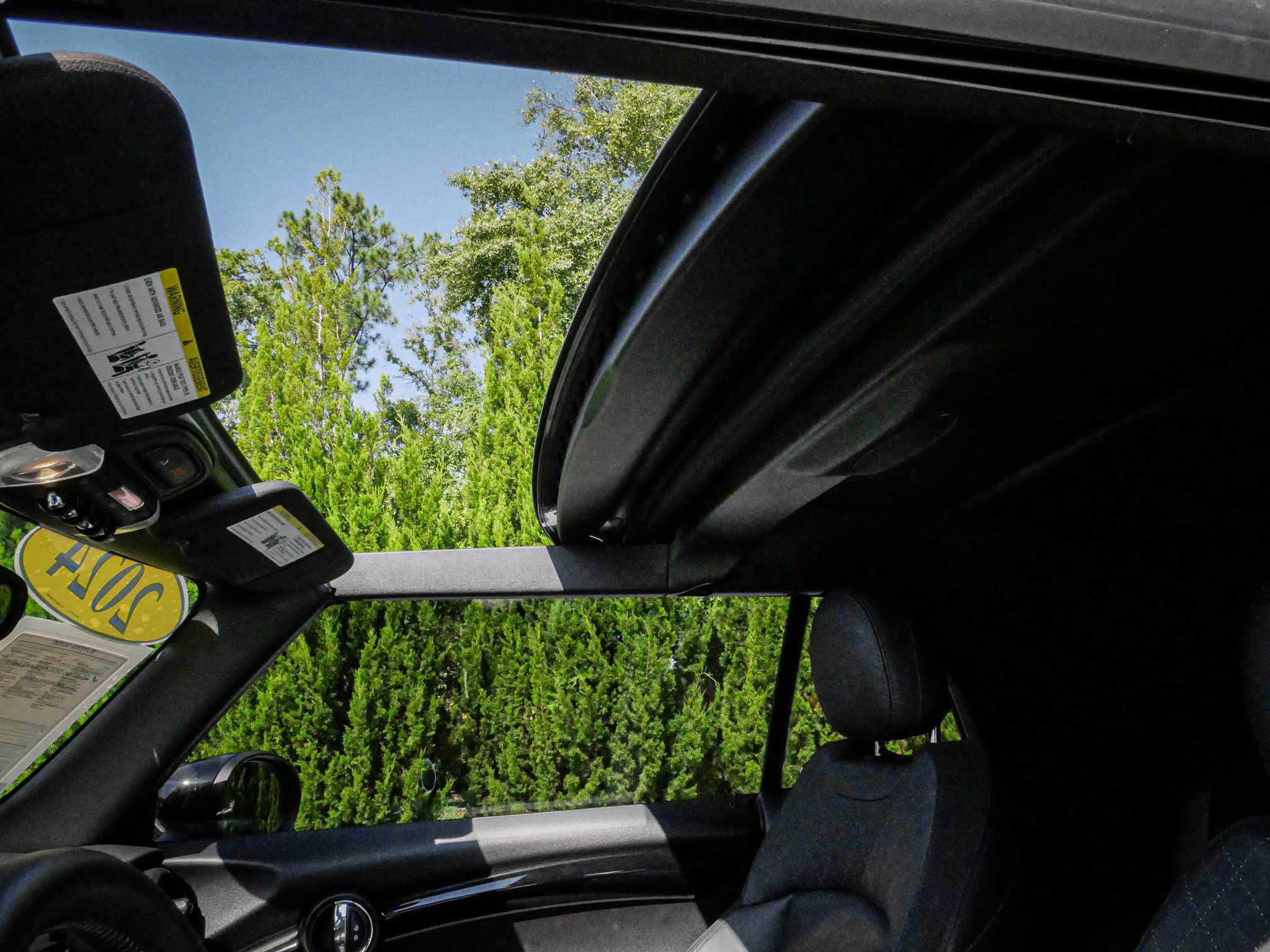 Used 2024 MINI Cooper S w/ Signature Upholstery Package FWD image 28