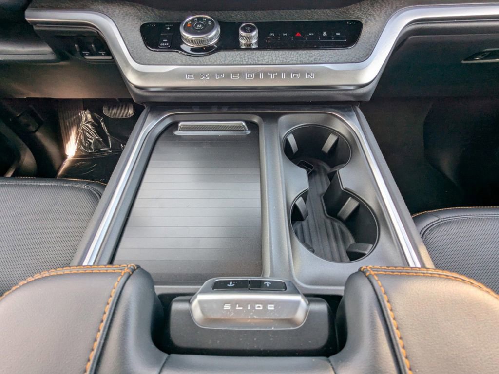 New 2026 Ford Expedition Tremor image 20