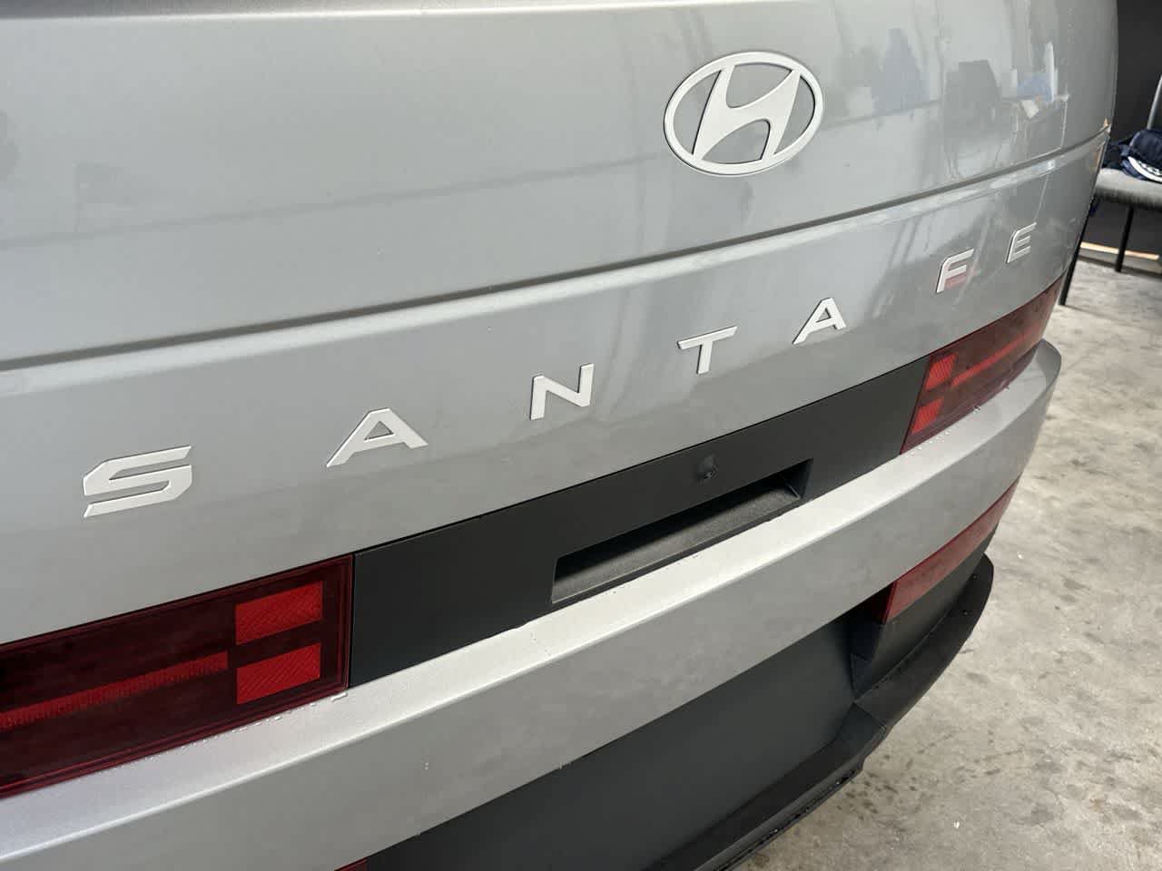 New 2027 Hyundai Santa Fe SEL FWD image 10