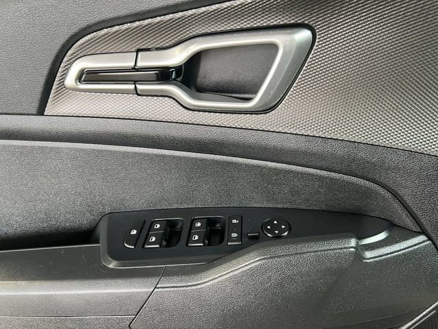 Certified 2023 Kia Sportage LX AWD/4WD image 16