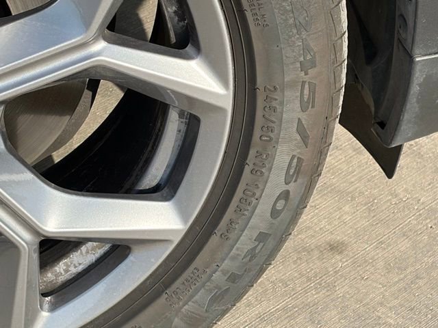 Used 2025 BMW X4 xDrive30i image 10