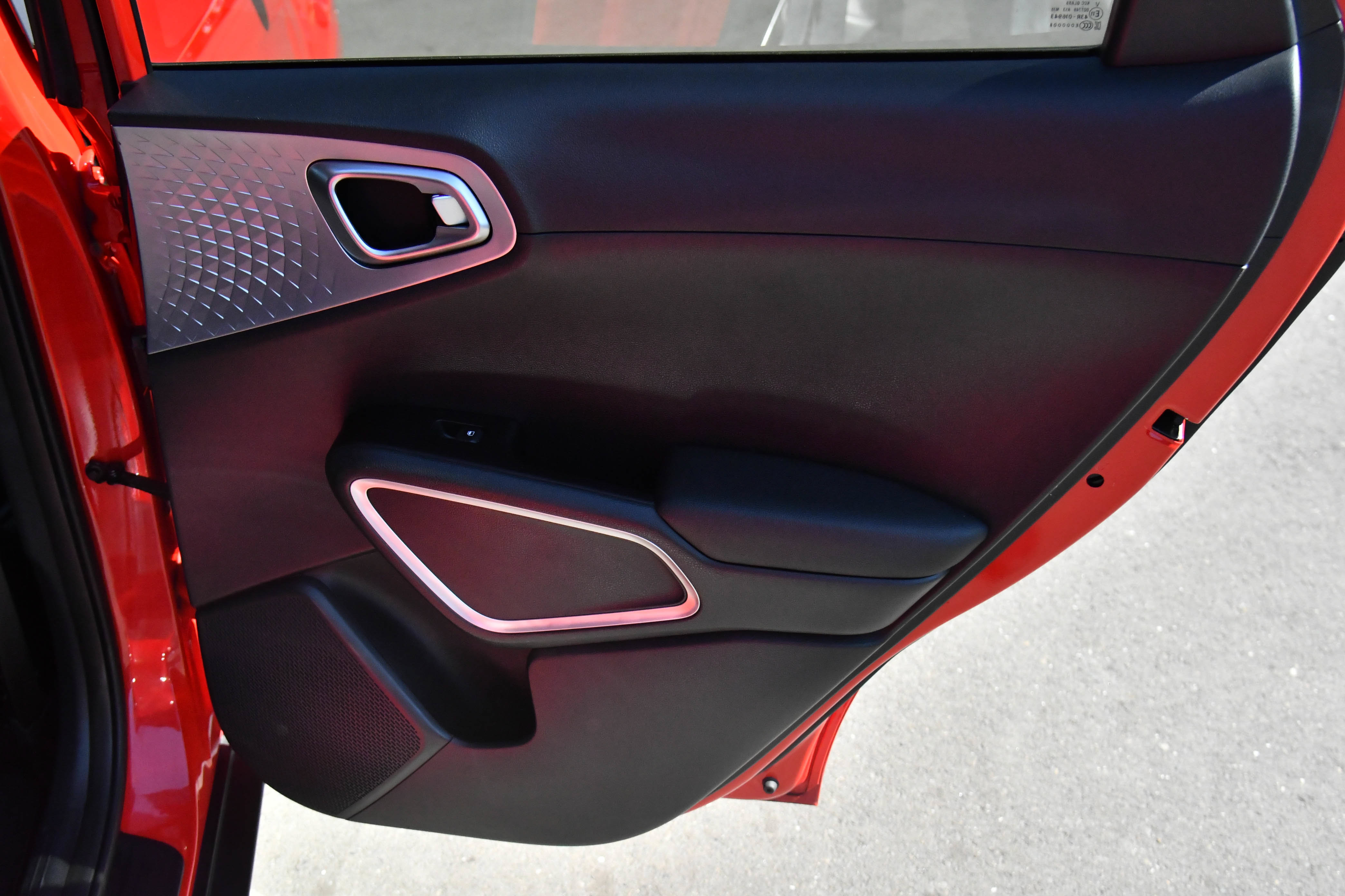 Used 2024 Kia Soul LX w/ Option Group 015 FWD image 34
