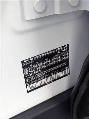 New 2025 Mercedes-Benz GLB 250 image 16