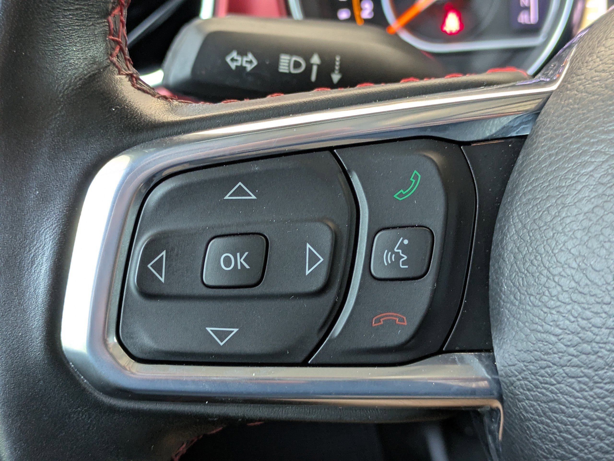 Used 2023 Jeep Gladiator Rubicon w/ LED Lighting Group AWD/4WD image 25