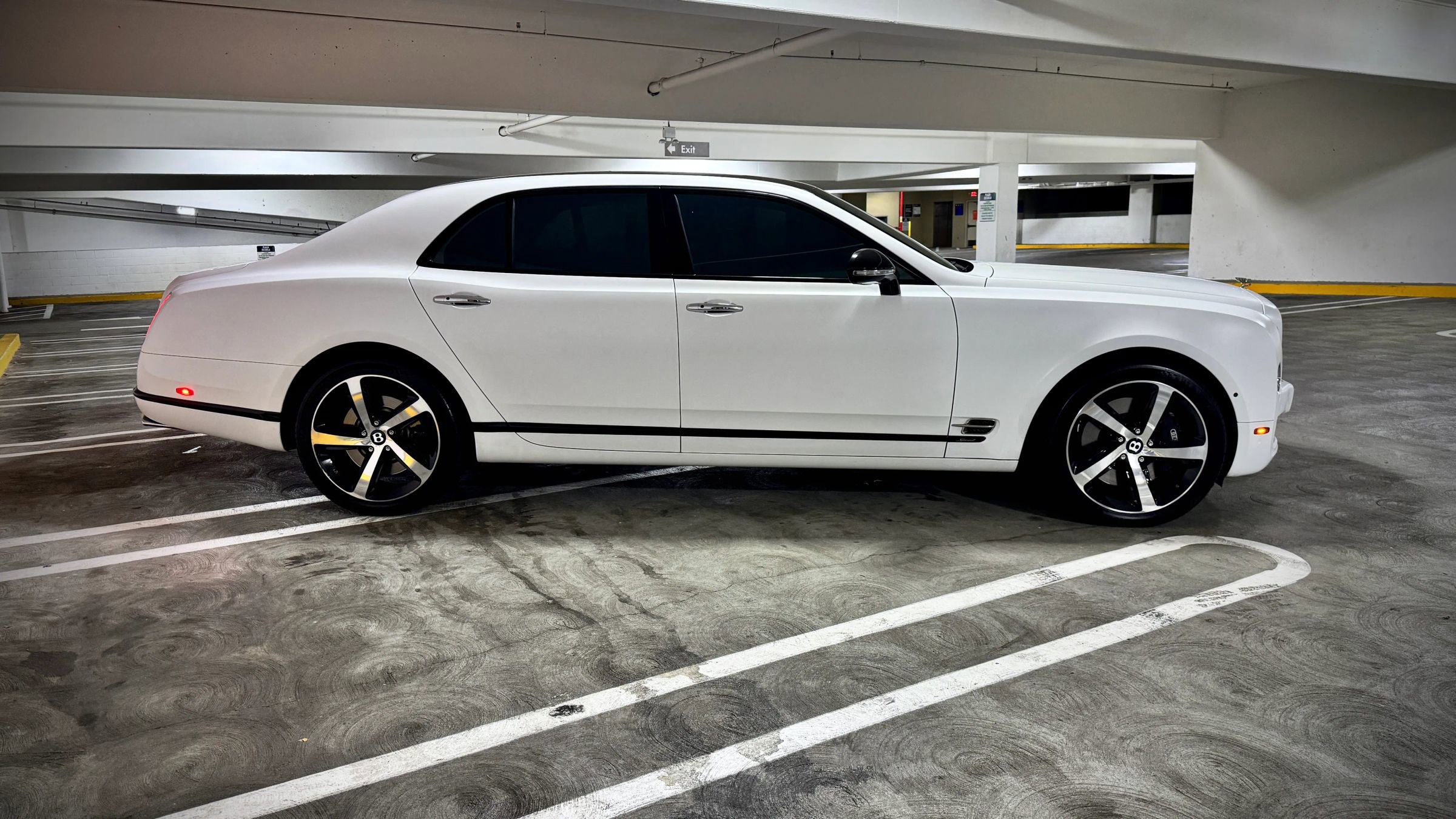 Used 2016 Bentley Mulsanne Speed image 7