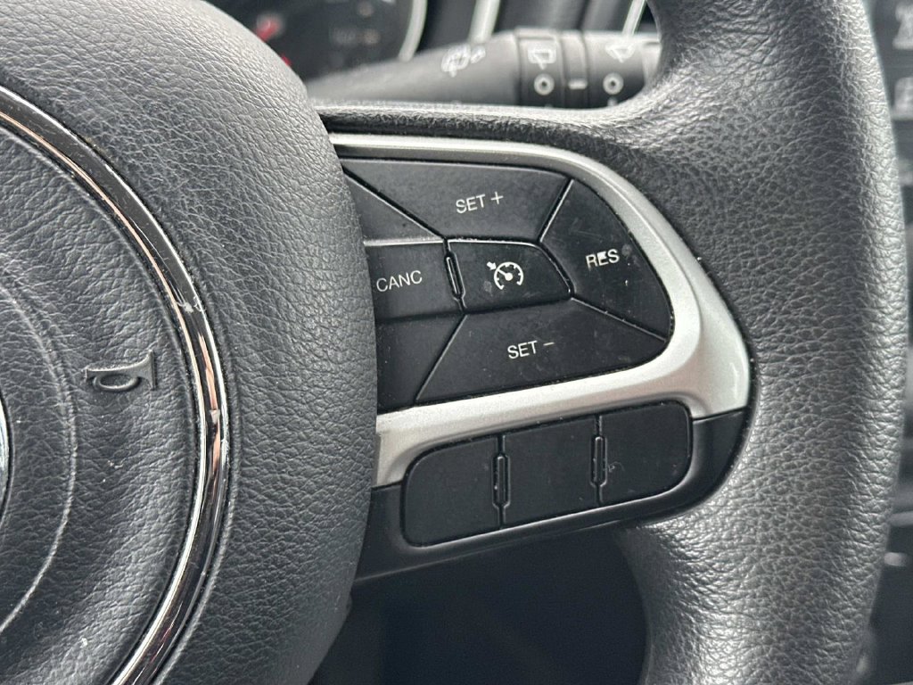 Used 2018 Jeep Compass Sport AWD/4WD image 22