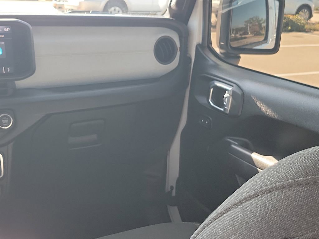 Used 2024 Jeep Wrangler Willys image 17