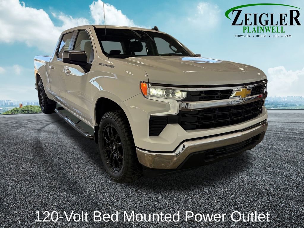 Used 2025 Chevrolet Silverado 1500 LT image 10