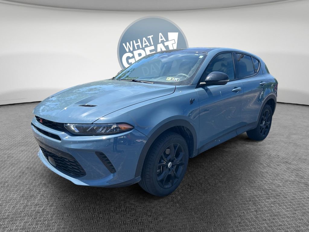Used 2023 Dodge Hornet GT Plus w/ GT Blacktop Package AWD/4WD image 8