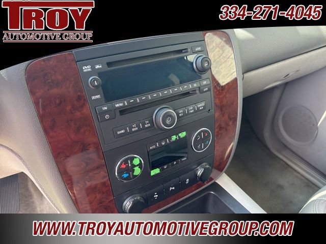 Used 2013 Chevrolet Suburban LT w/ Luxury Package image 33